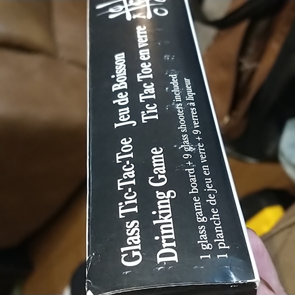 NIB Glass tic tac toe Drinking Game! 🤪 - Picture 2 of 5